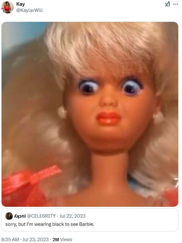 ツイートでキャプション付きのリアクションとして使われた Disgusted Barbie ミーム